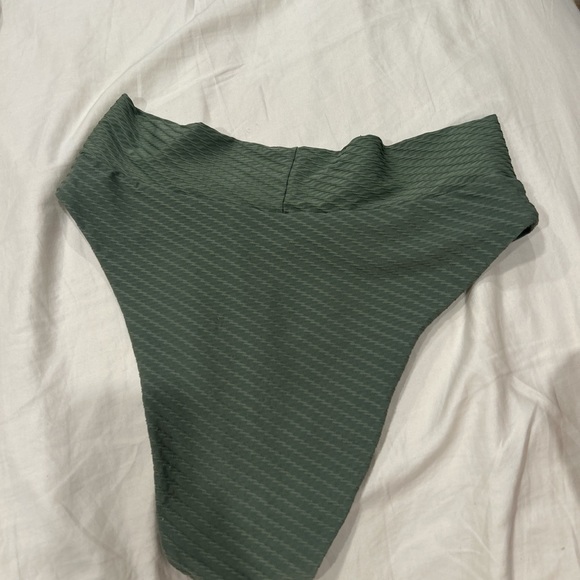 Aerie high waisted cross over bikini bottom large - Picture 2 of 3